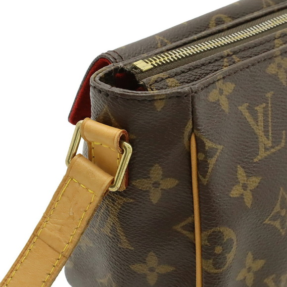 LOUIS VUITTON Brown Monogram Pochette Shoulder Bag - Picture 7 of 9